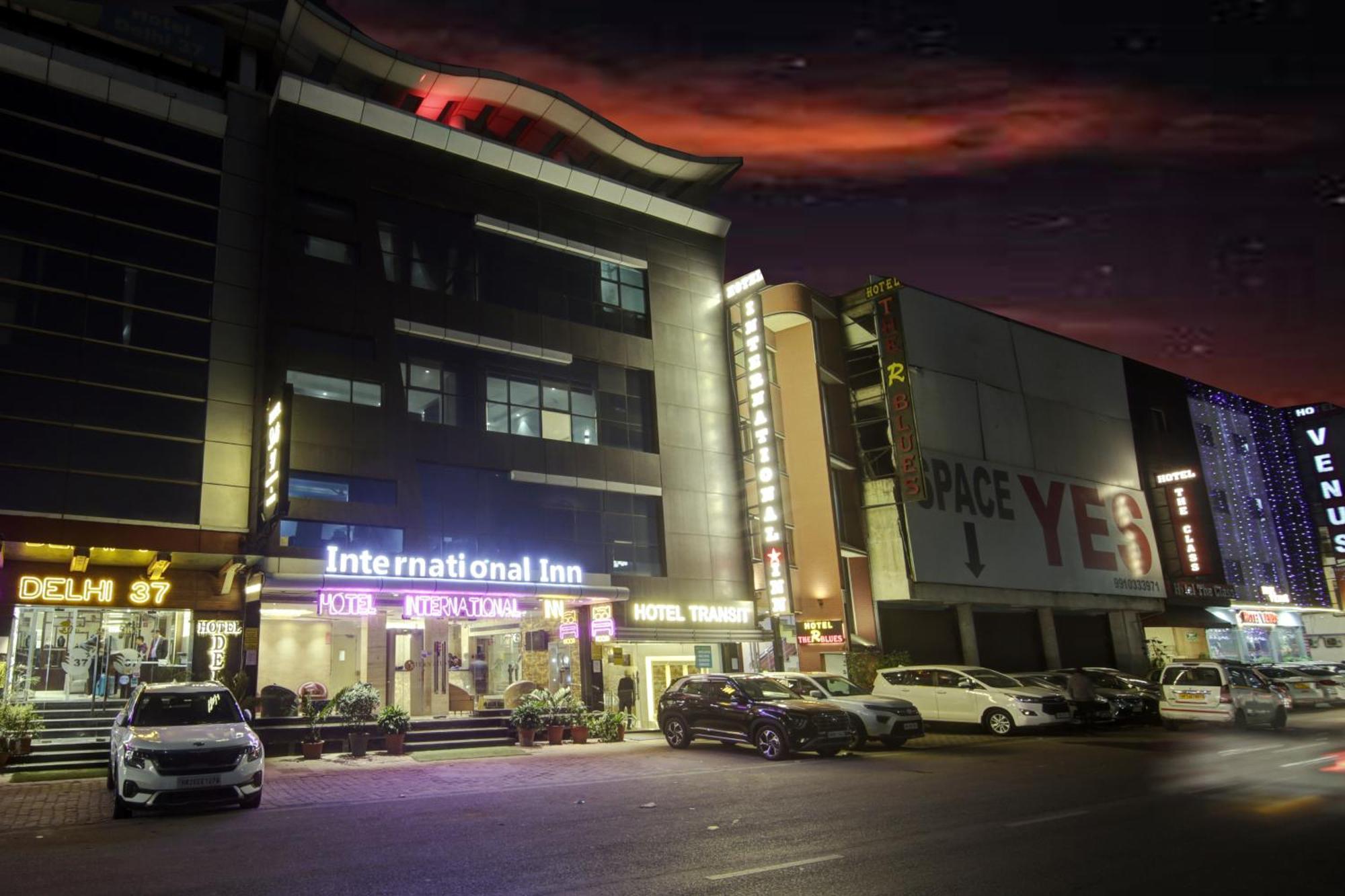 Hotel International Inn By Star Group - Near Delhi Airport Nuova Delhi Esterno foto