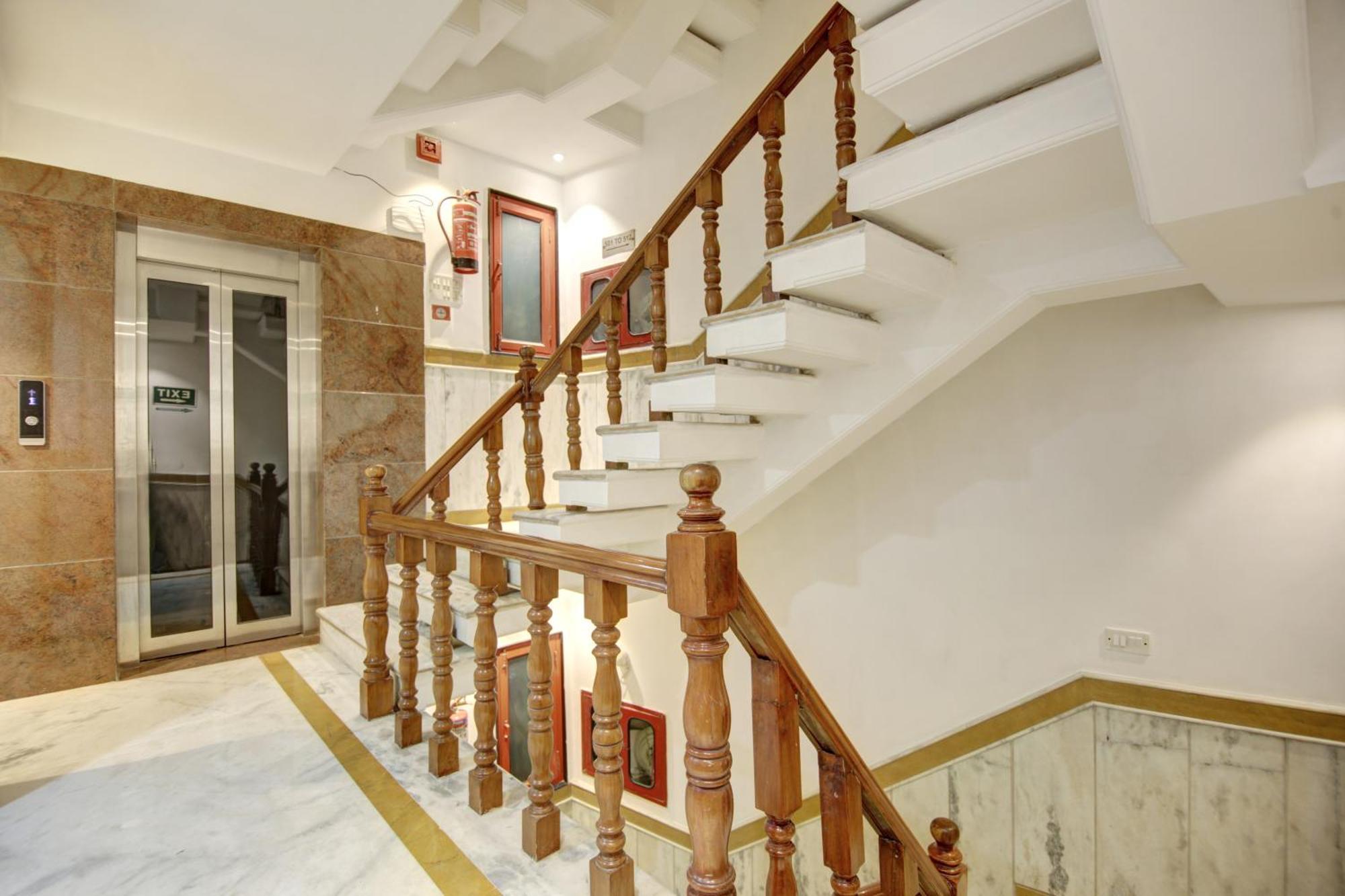 Hotel International Inn By Star Group - Near Delhi Airport Nuova Delhi Esterno foto