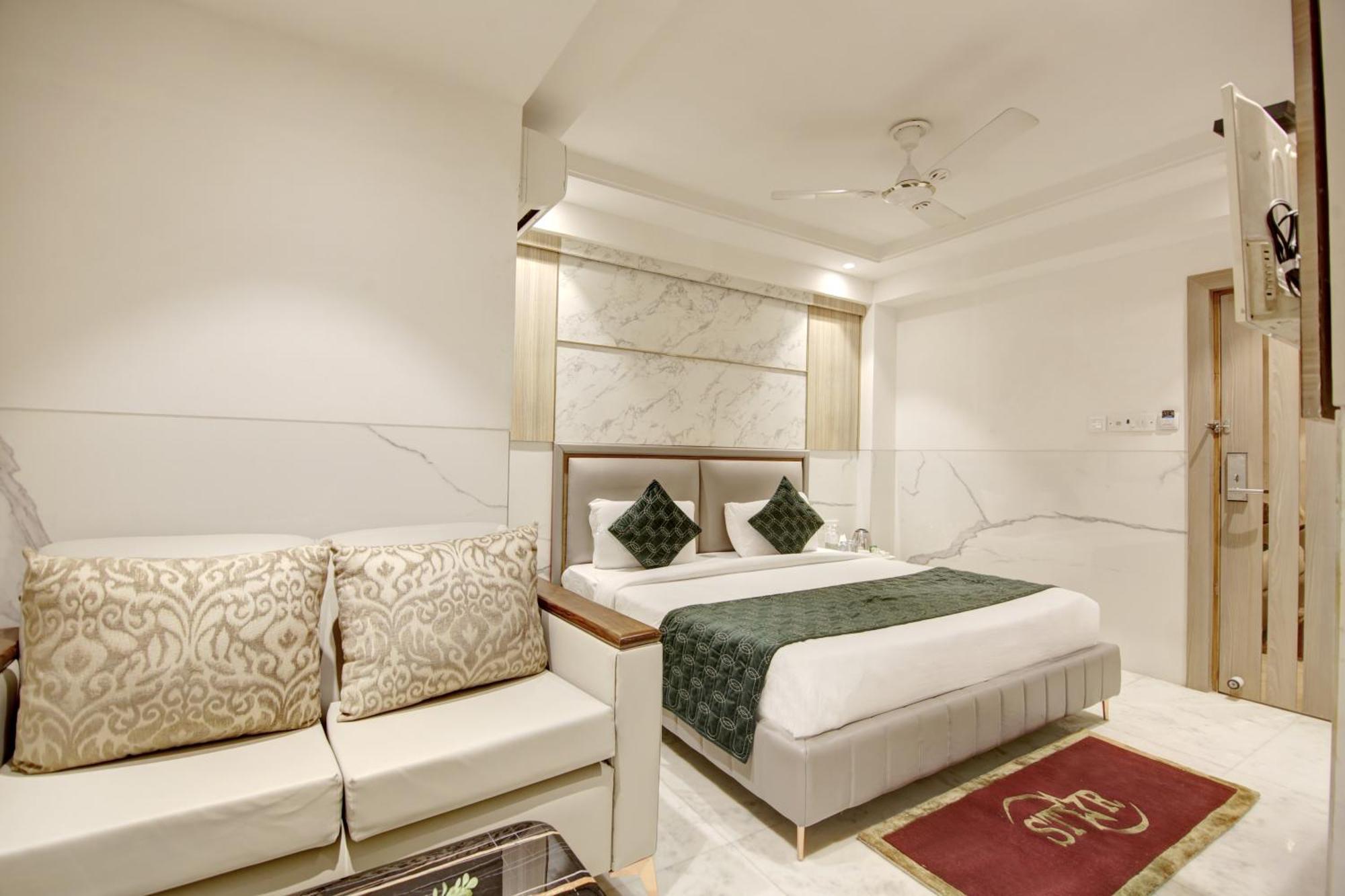 Hotel International Inn By Star Group - Near Delhi Airport Nuova Delhi Esterno foto