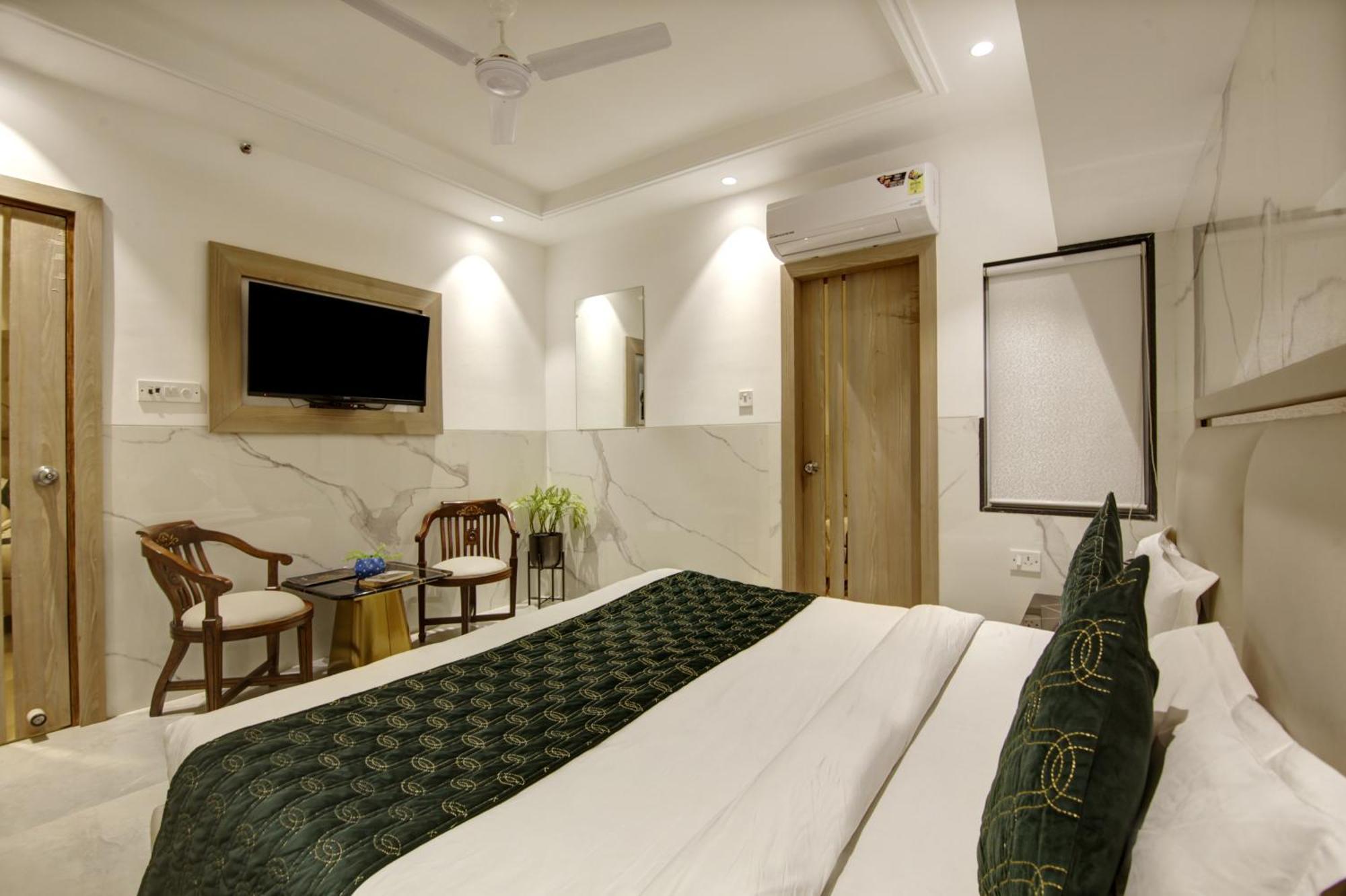 Hotel International Inn By Star Group - Near Delhi Airport Nuova Delhi Esterno foto